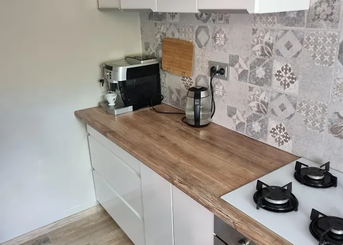 Dwupokojowy Z Ogrodem * 포즈난