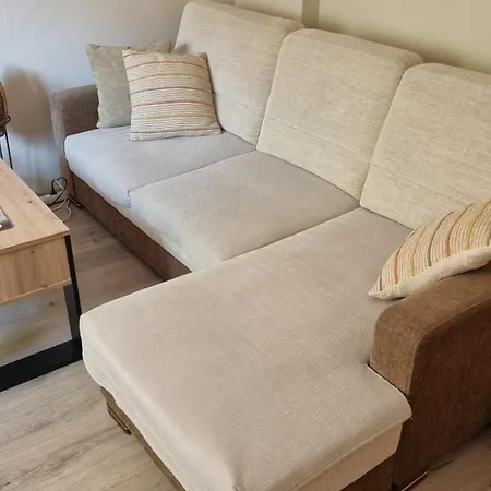 Dwupokojowy Z Ogrodem דירה פוזנן